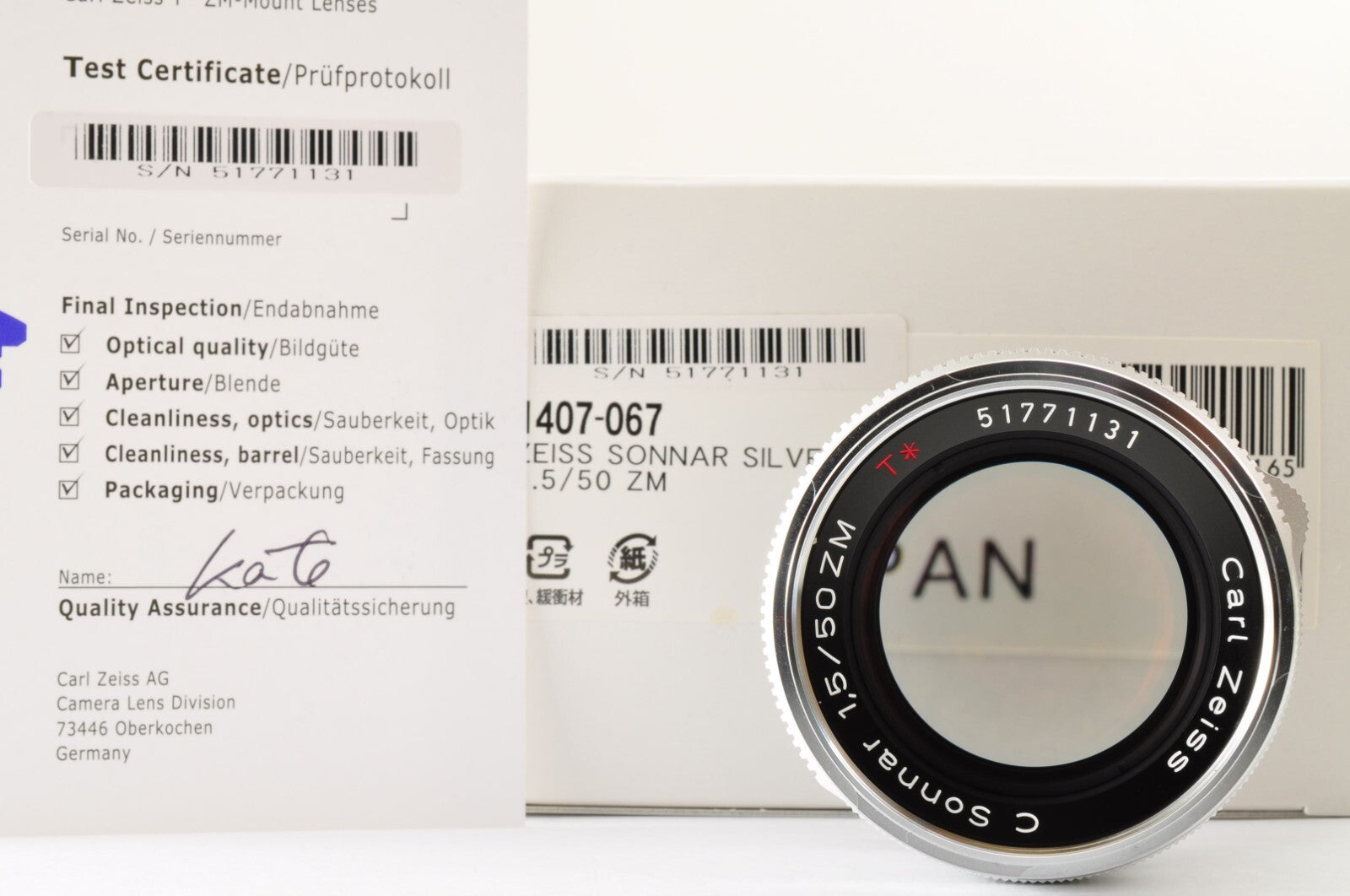 [MINT] Carl Zeiss C Sonnar 50mm F/1.5 ZM T* Lens Silver for Leica M From JAPAN