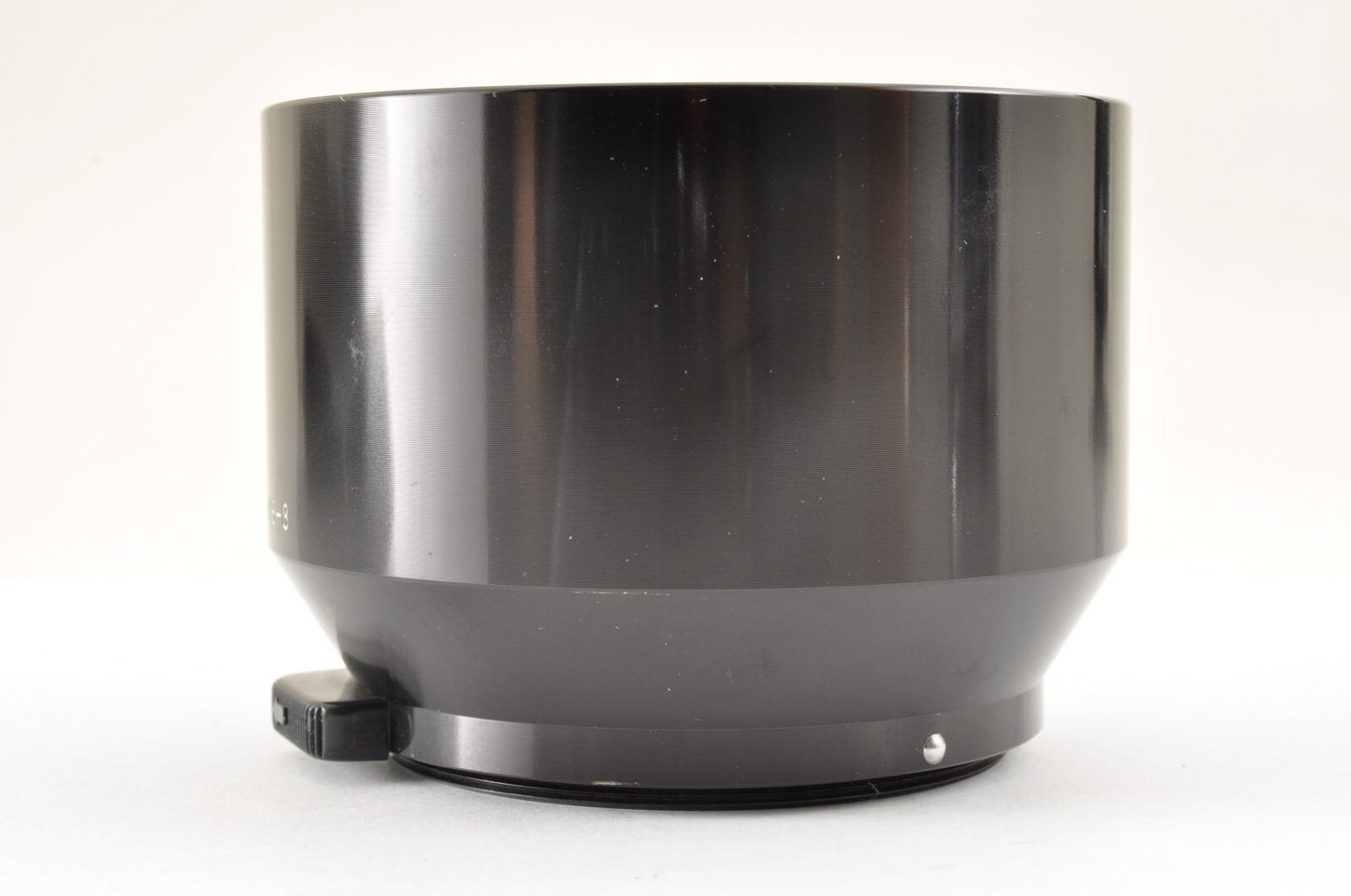 Nikon HS-8 Metal Lens Hood for 105mm f/2.8 135mm f/3.5 105mm f/2.5 Made in JPN