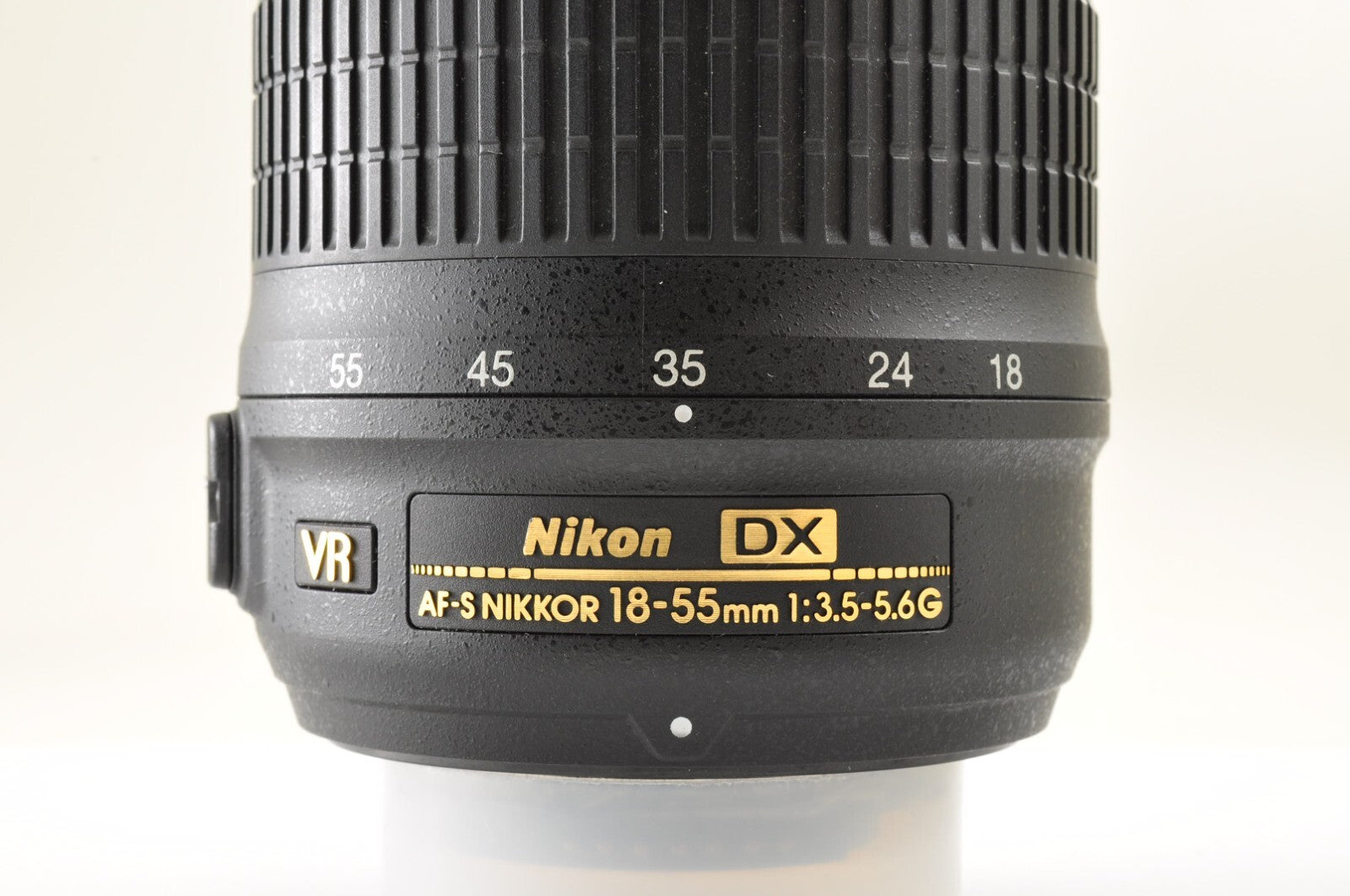 [Almost Mint] Nikon AF-S DX Nikkor 18-55mm F/3.5-5.6 G VR Zoom Lens From JAPAN