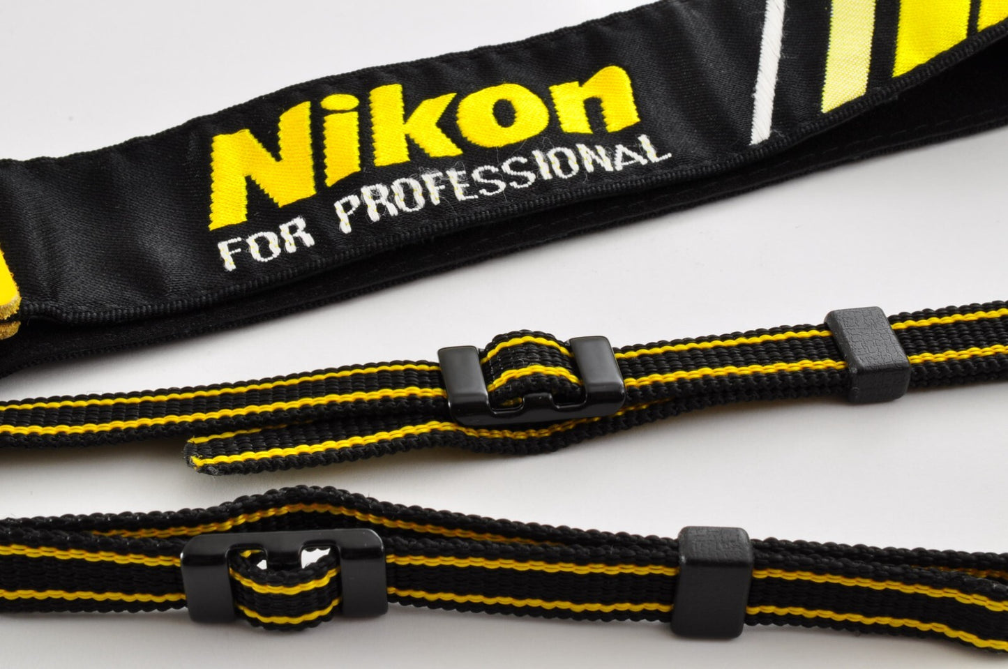 [Duty included] Nikon For Professional Camera Strap Black Yellow White From JPN