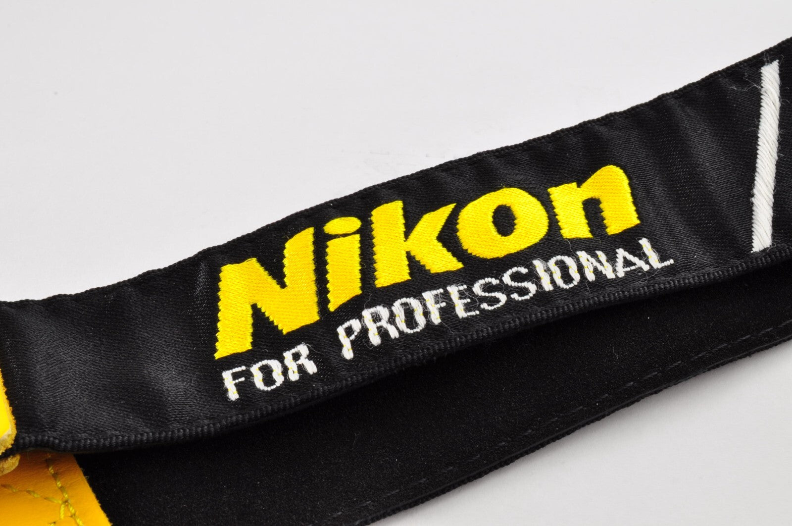 [Duty included] Nikon For Professional Camera Strap Black Yellow White From JPN
