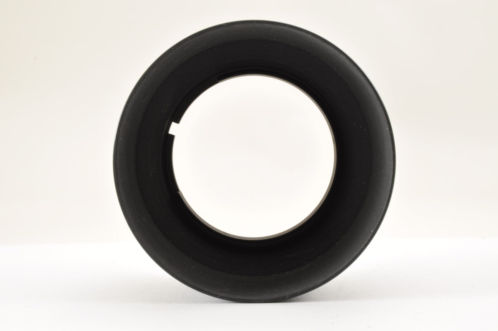 Nikon HS-8 Metal Lens Hood for 105mm f/2.8 135mm f/3.5 105mm f/2.5 Made in JPN