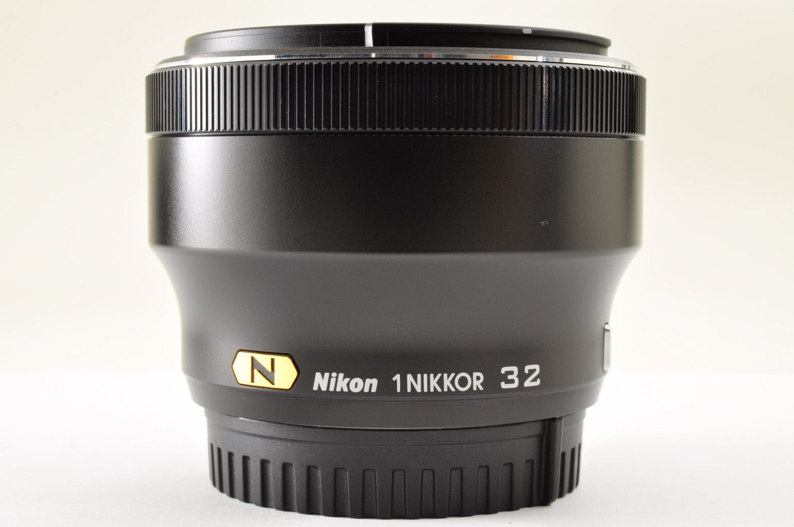 Nikon 1 NIKKOR 32mm f/1.2 BLACK RARE for Nikon CX Format w/ Hood JPN [Mint+++]