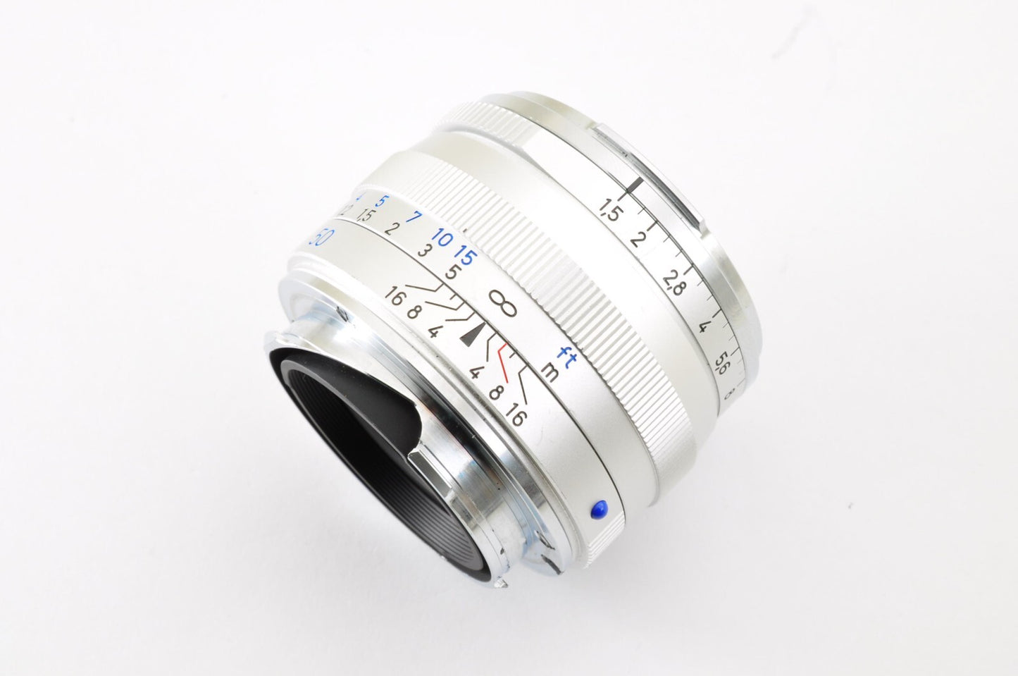 [MINT] Carl Zeiss C Sonnar 50mm F/1.5 ZM T* Lens Silver for Leica M From JAPAN