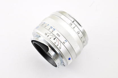 [MINT] Carl Zeiss C Sonnar 50mm F/1.5 ZM T* Lens Silver for Leica M From JAPAN
