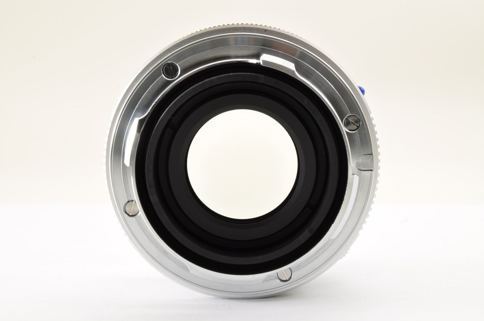 [MINT] Carl Zeiss C Sonnar 50mm F/1.5 ZM T* Lens Silver for Leica M From JAPAN