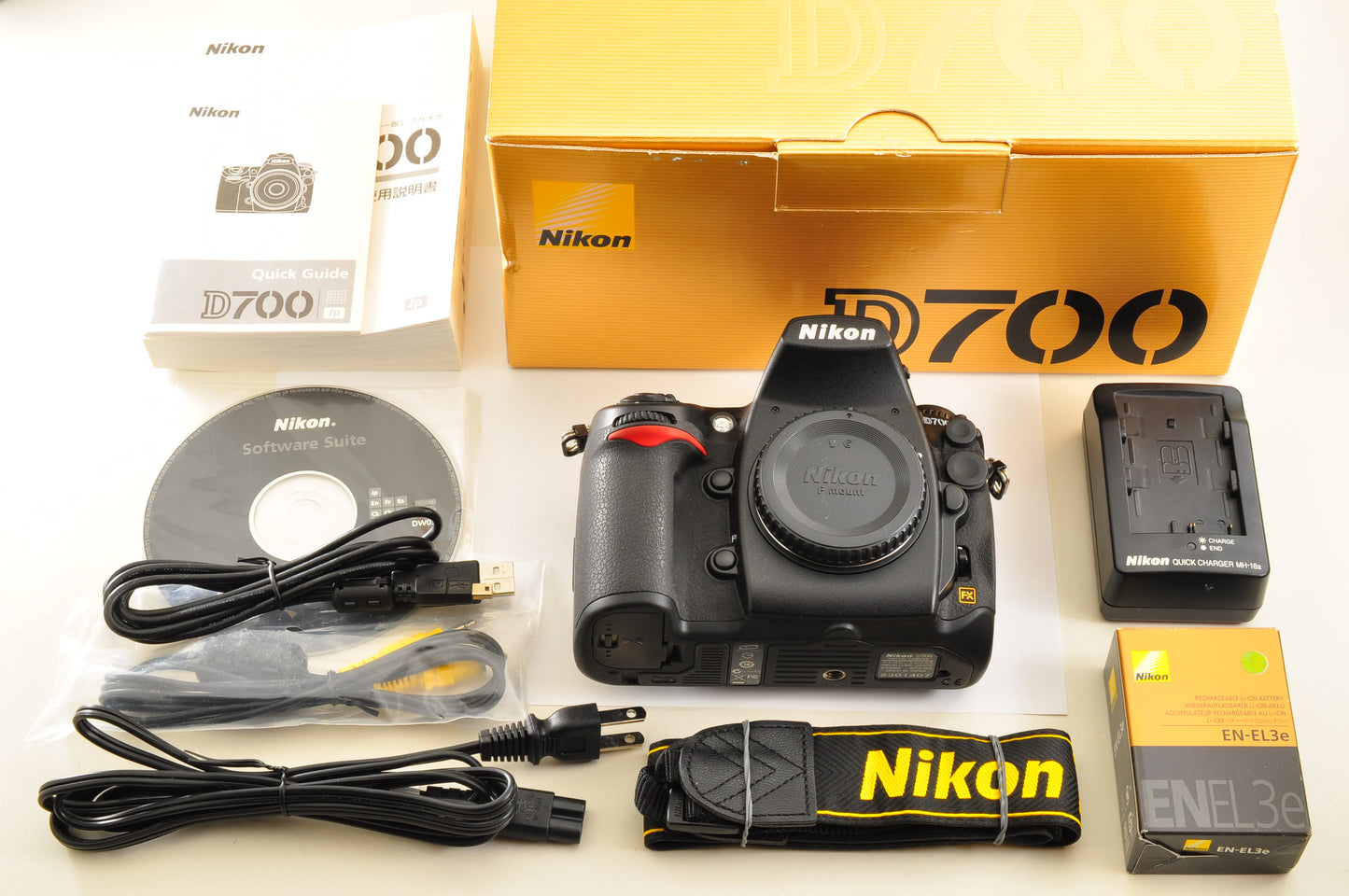 [Top Mint+ in BOX SC: 1439] Nikon D700 12.1MP Digital SLR Camera Body US Ships