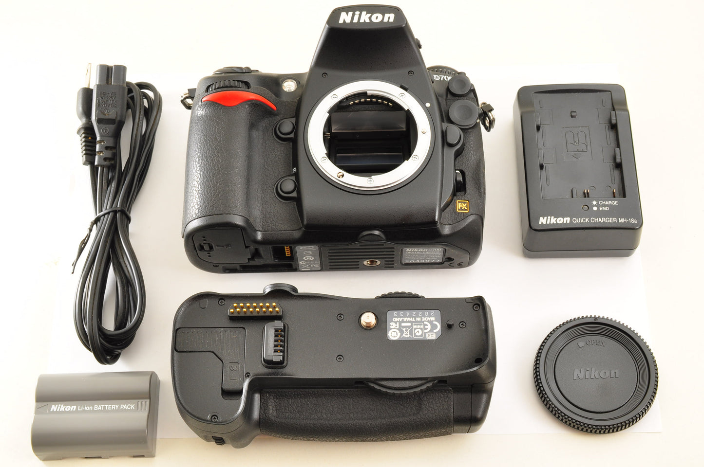 [Top Mint+ SC: 6426] Nikon D700 12.1MP Digital SLR Camera Body Ship from US OR