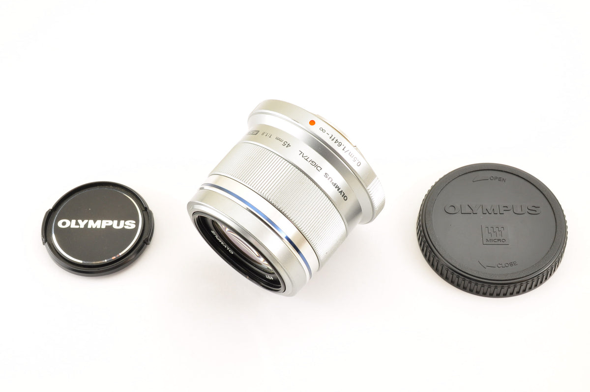 [Mint+++] Olympus M.Zuiko Digital 45mm F/1.8 Lens Silver Micro Four Thirds USA