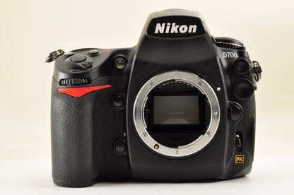 [Almost Mint SC:8891] Nikon D700 12.1MP FX Digital SLR Camera Body Ship from USA