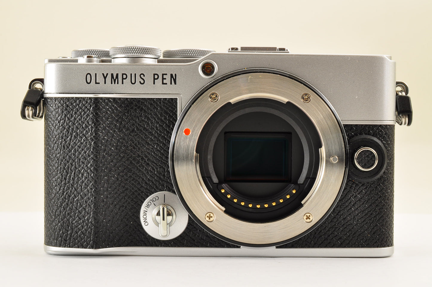 [US Duty Paid] OLYMPUS PEN E-P7 Mirrorless Camera Silver W zoom lens Kit US ship