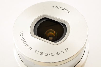[Mint+++ SC:13558] Nikon 1 J5 Silver Double zoom Kit 10-30mm & 30-110mm US Ships