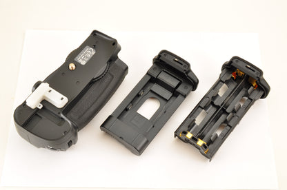[US Duty Paid] Nikon MB-D10 for D300 D300s D700 Multi Power Battery Pack US Ship