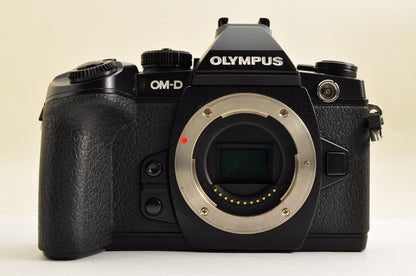 [Top Mint+ in BOX] OLYMPUS OM-D E-M1 Black 12-50mm EZ Lens kit Ship from US OR