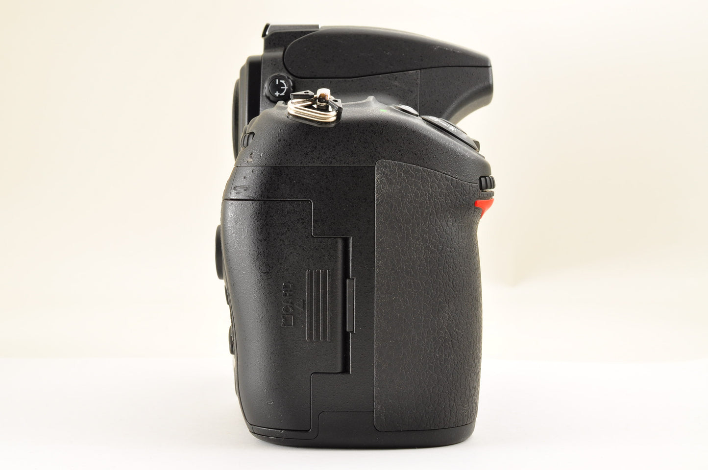 [Mint+ Count: 4191] Nikon D700 12.1MP FX Digital SLR Camera Body Ship from USA