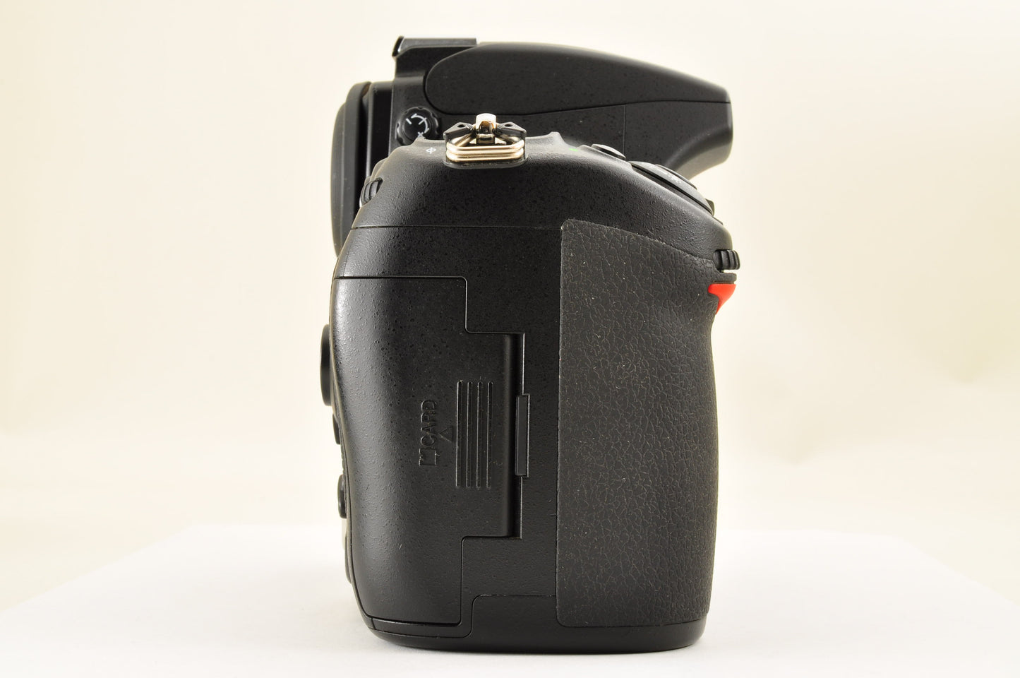 [US Duty Paid] Nikon D700 12.1MP Digital SLR Camera Body Count: 7117 US Ships