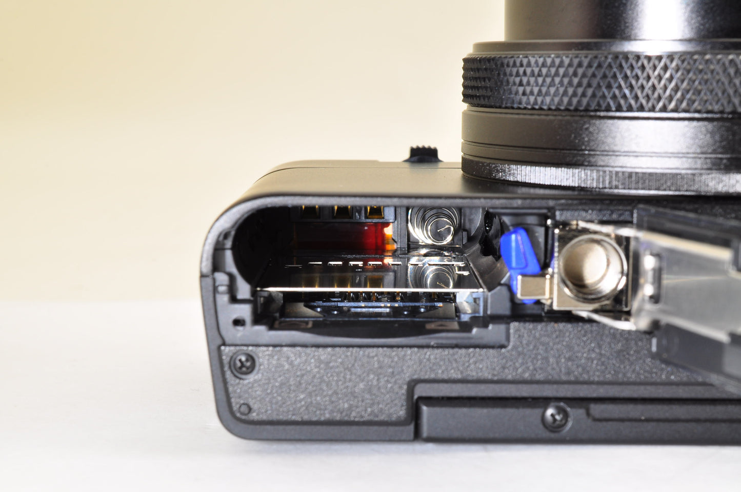 [US Duty Paid] SONY DSC-RX100M7 VII Compact Digital Camera in BOX Ship from USA