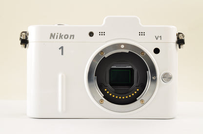 [Top Mint+] Nikon 1 V1 White Mirrorless Camera w/ 18.5mm & 30-110mm Lens US OR