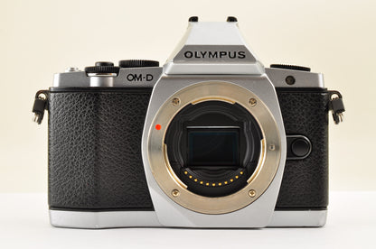 [Mint+] OLYMPUS OM-D E-M5 Silver Digital mirrorless w/ 12-50mm EZ Ship from US