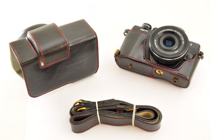 [Top Mint+] Olympus OM-D E-M10 Mark II 16.1 MP w/ 14-42mm EZ & 40-150mm Lens US