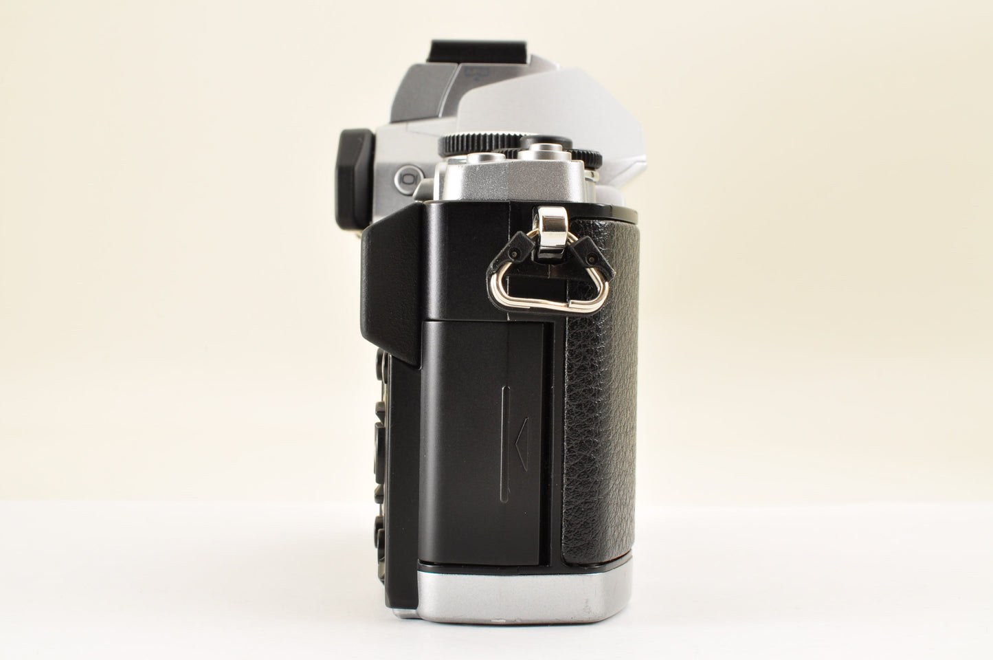 [Mint+] OLYMPUS OM-D E-M5 Silver Digital mirrorless w/ 12-50mm EZ Ship from US