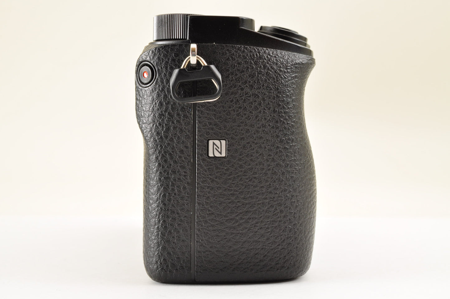 [Mint] SONY Alpha A6000 Mirrorless Camera Silver w/ SELP1650 & SEL16F28 USA