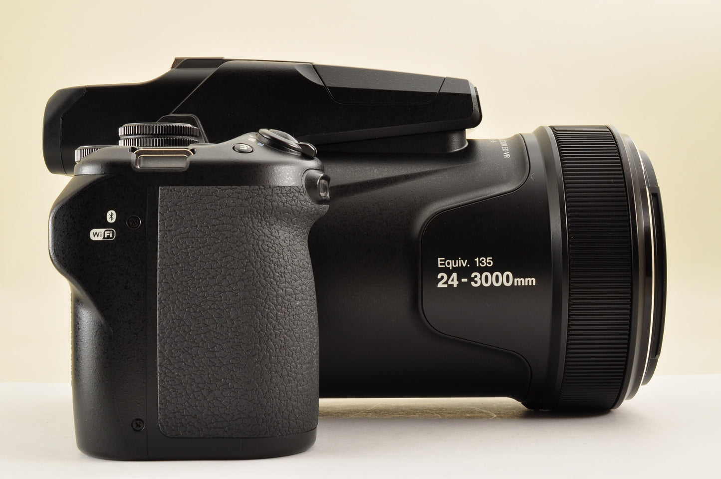 [Top Mint+ in BOX] Nikon COOLPIX P1000 x125 16.0MP Zoom 24-3000mm Ship from US