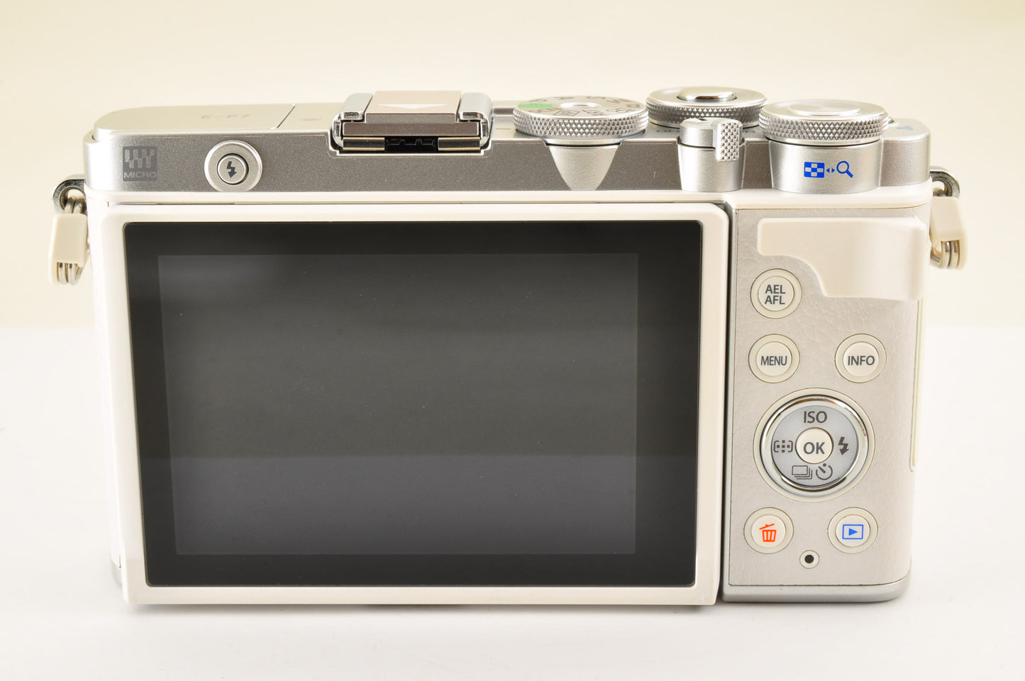 [Top Mint+++] OLYMPUS PEN E-P7 Mirrorless Camera White W zoom lens Kit US ships