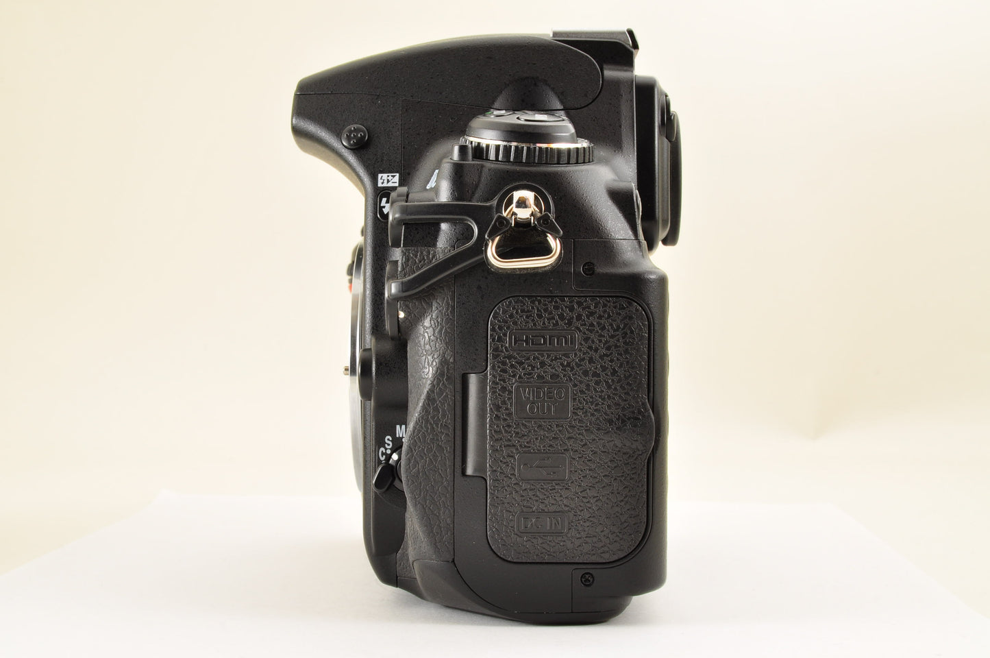 [US Duty Paid] Nikon D700 12.1MP Digital SLR Camera Body Count: 11297 US Ships