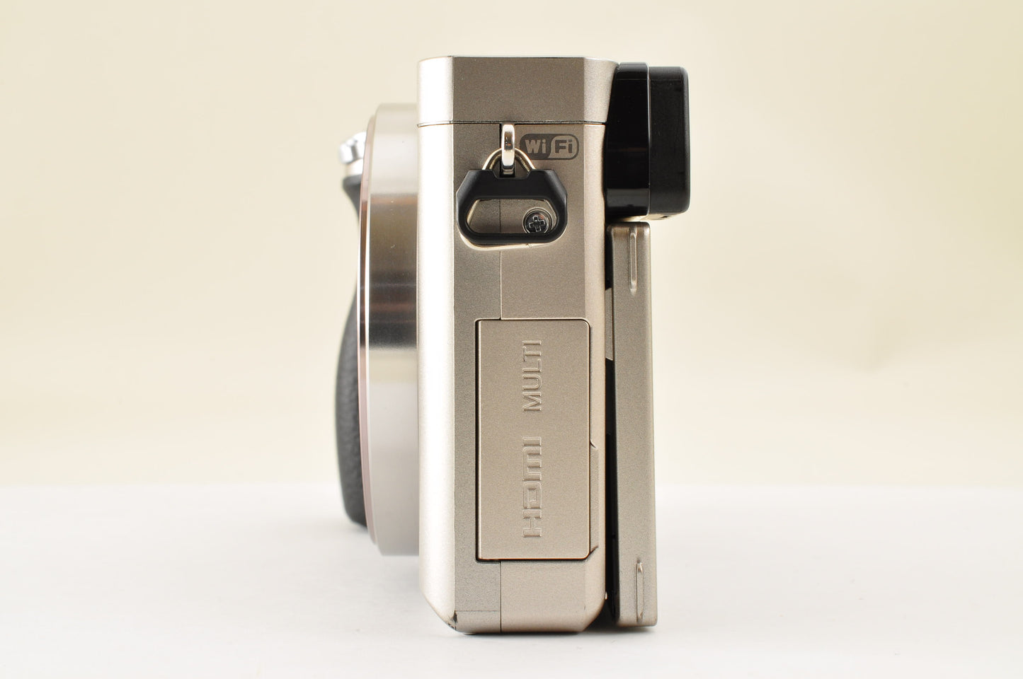 [US Duty Paid] SONY A6000 ILCE-6000Y SILVER w/ SELP1650 & SEL55210 SC: 1162 USA