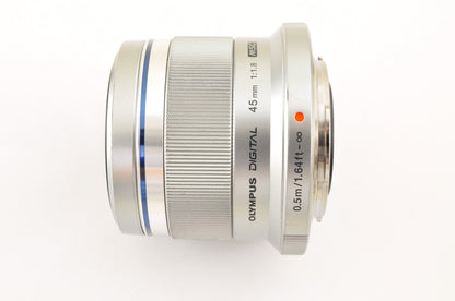 [Mint+++] Olympus M.Zuiko Digital 45mm F/1.8 Lens Silver Micro Four Thirds USA