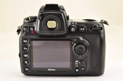 [Mint+ Count: 63] Nikon D700 12.1MP FX Digital SLR Camera Body Ship from USA