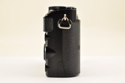 [Top Mint+ SC: 4946] Nikon 1 J5 Black Lens Kit 10-30mm PD & 18.5mm US OR Stock