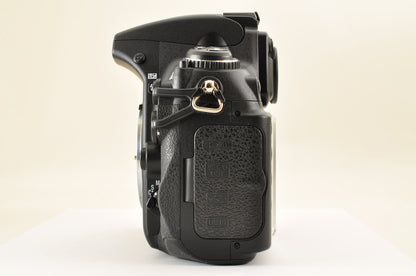 [Mint+++ SC: 6888] Nikon D700 12.1MP FX Digital SLR Camera Body Ship from US OR