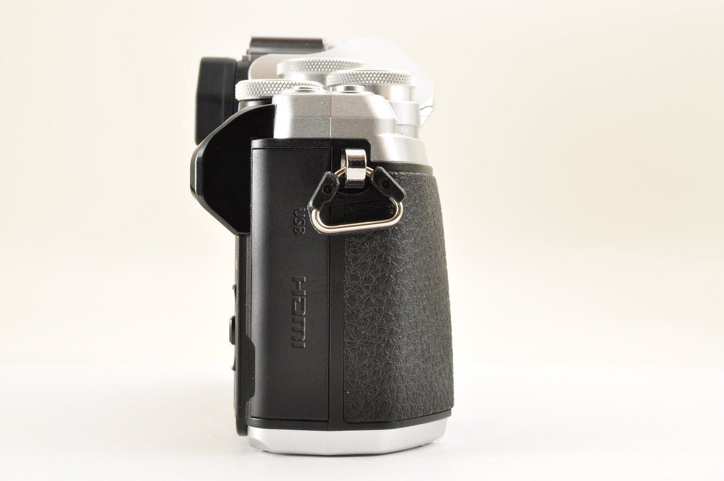 [Top Mint+ 105 Shot] Olympus OM-D E-M10 Mark III Silver 14-42 /40-150mm kit USA