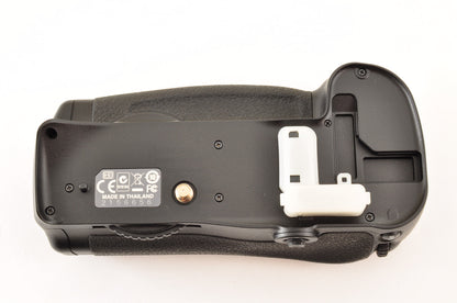 [US Duty Paid] Nikon MB-D10 for D300 D300s D700 Multi Power Battery Pack US Ship