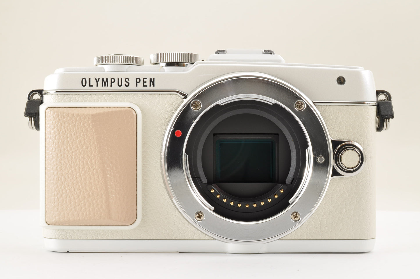 [US Duty Paid] OLYMPUS PEN E-PL7 Mirrorless Digital Camera 16.1MP W zoom Lens