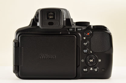 [Top Mint] Nikon COOLPIX P900 Black 83x zoom 16MP Compact Digital Camera US OR