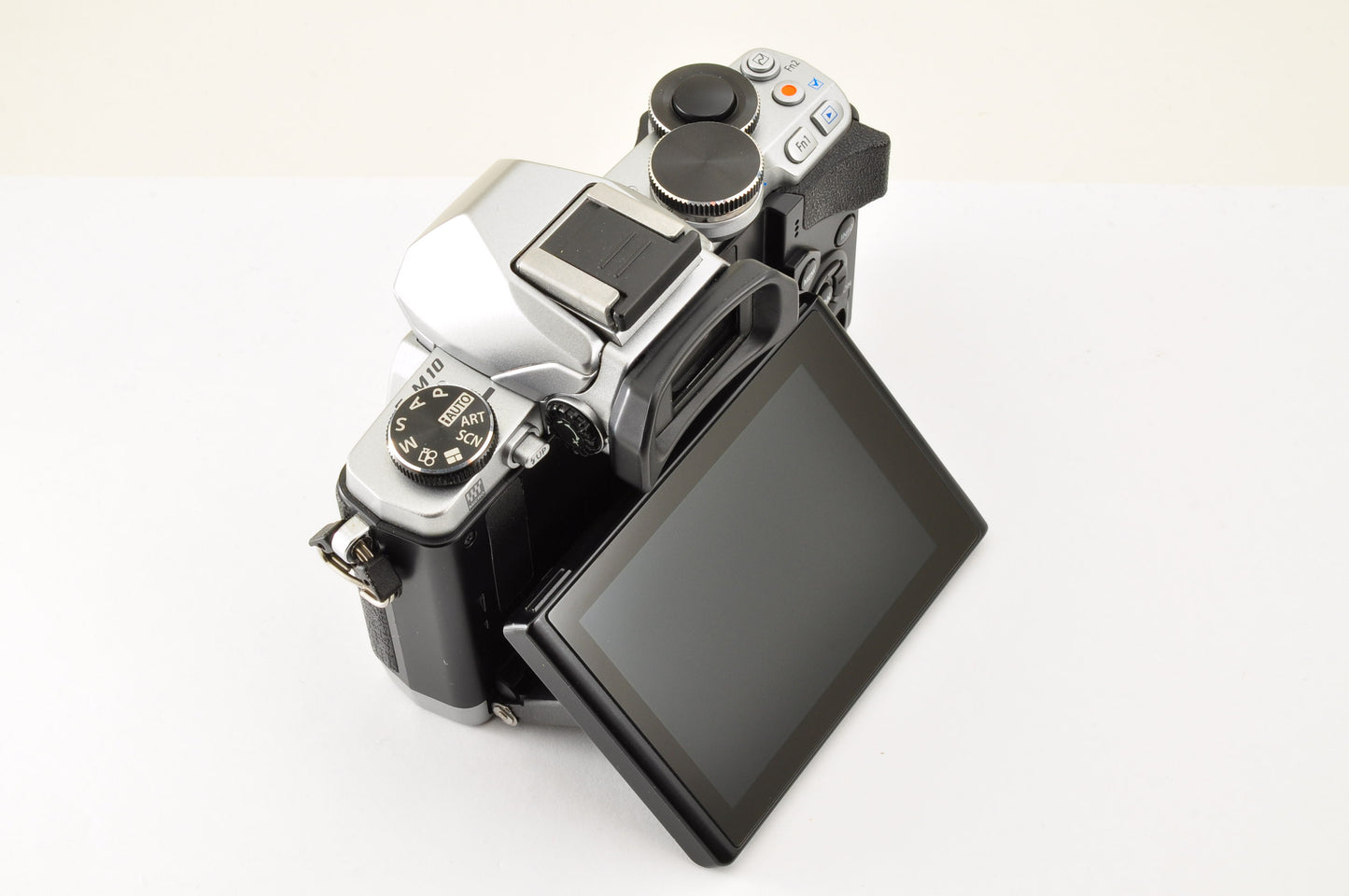 [US Duty Paid] OLYMPUS OM-D E-M10 Mirrorless Camera w/ 14-42mm 40-150mm Lens US