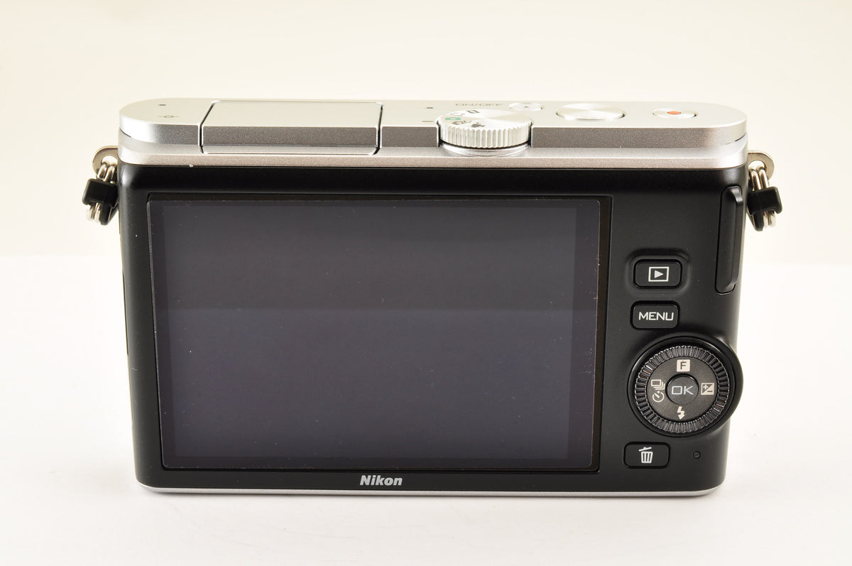 [Top Mint+] Nikon 1 J3 14.2MP Mirrorless Digital Silver 10-100mm VR kit US Stock