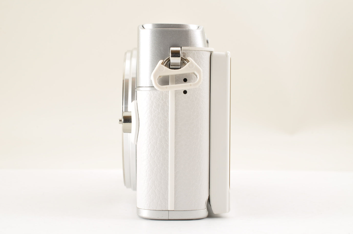 [US Duty Paid] OLYMPUS PEN E-P7 Mirrorless Camera White W zoom lens Kit US ship