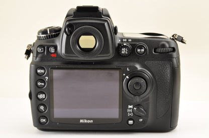 [Mint+ Count: 4191] Nikon D700 12.1MP FX Digital SLR Camera Body Ship from USA