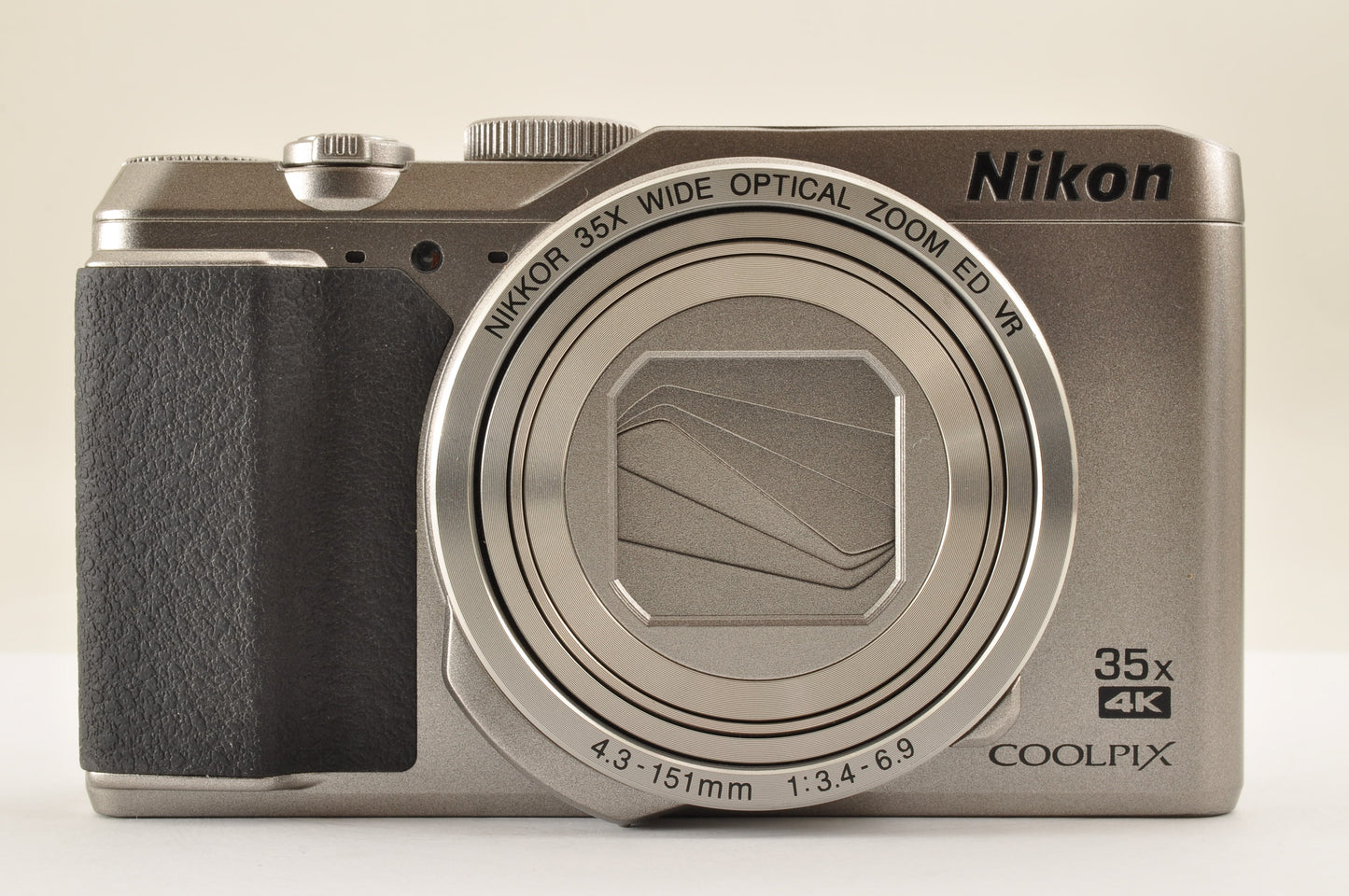 [Top Mint+ in BOX] Nikon COOLPIX A900 Silver 20.3MP Compact Digital Camera OR US