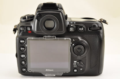 [Mint+ Count: 63] Nikon D700 12.1MP FX Digital SLR Camera Body Ship from USA