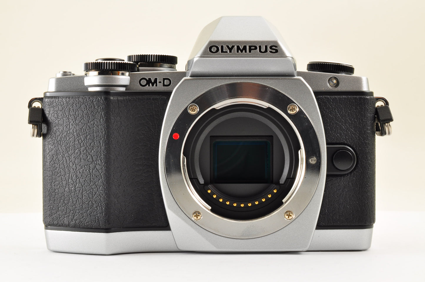 [US Duty Paid] OLYMPUS OM-D E-M10 Mirrorless Camera w/ 14-42mm 40-150 Lens USA