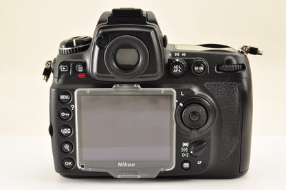 [Mint+++ SC: 6888] Nikon D700 12.1MP FX Digital SLR Camera Body Ship from US OR