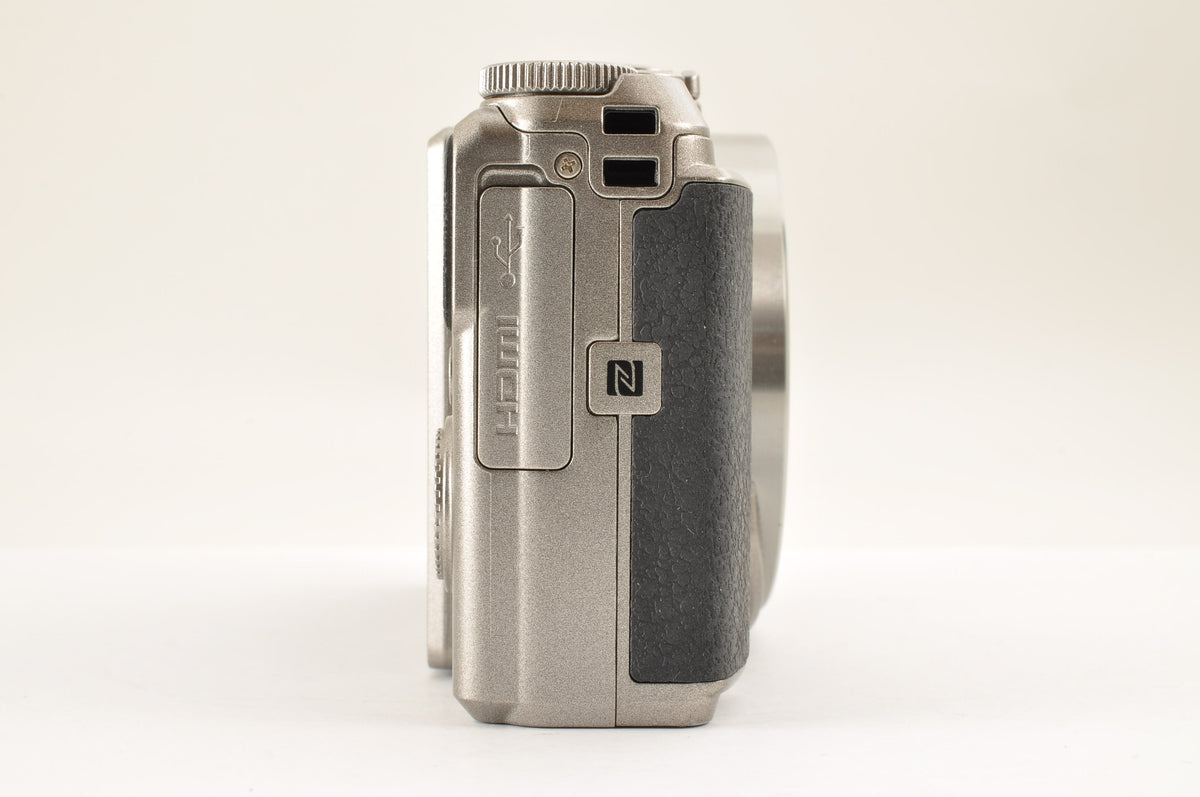 [Mint+++] Nikon COOLPIX A900 Silver 20.3MP Compact Digital Camera US OR Stock