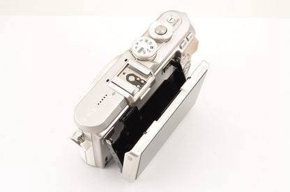 [Top Mint+ SC: 2969] OLYMPUS PEN E-PL8 White w/14-42mm & 40-150mm Lens US Ships
