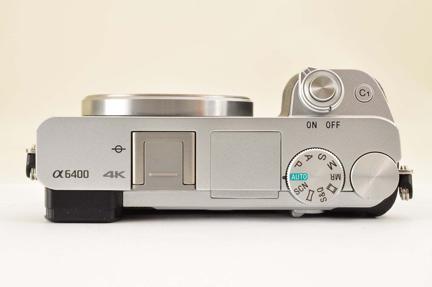 [Top Mint Count: 8090] Sony ILCE-6400Y A6400 Silver w/ SELP1650 SEL55210 US Ship