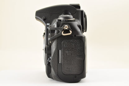 [Top Mint+++ Count: 2851] Nikon D700 12.1MP Digital SLR Camera Body From USA